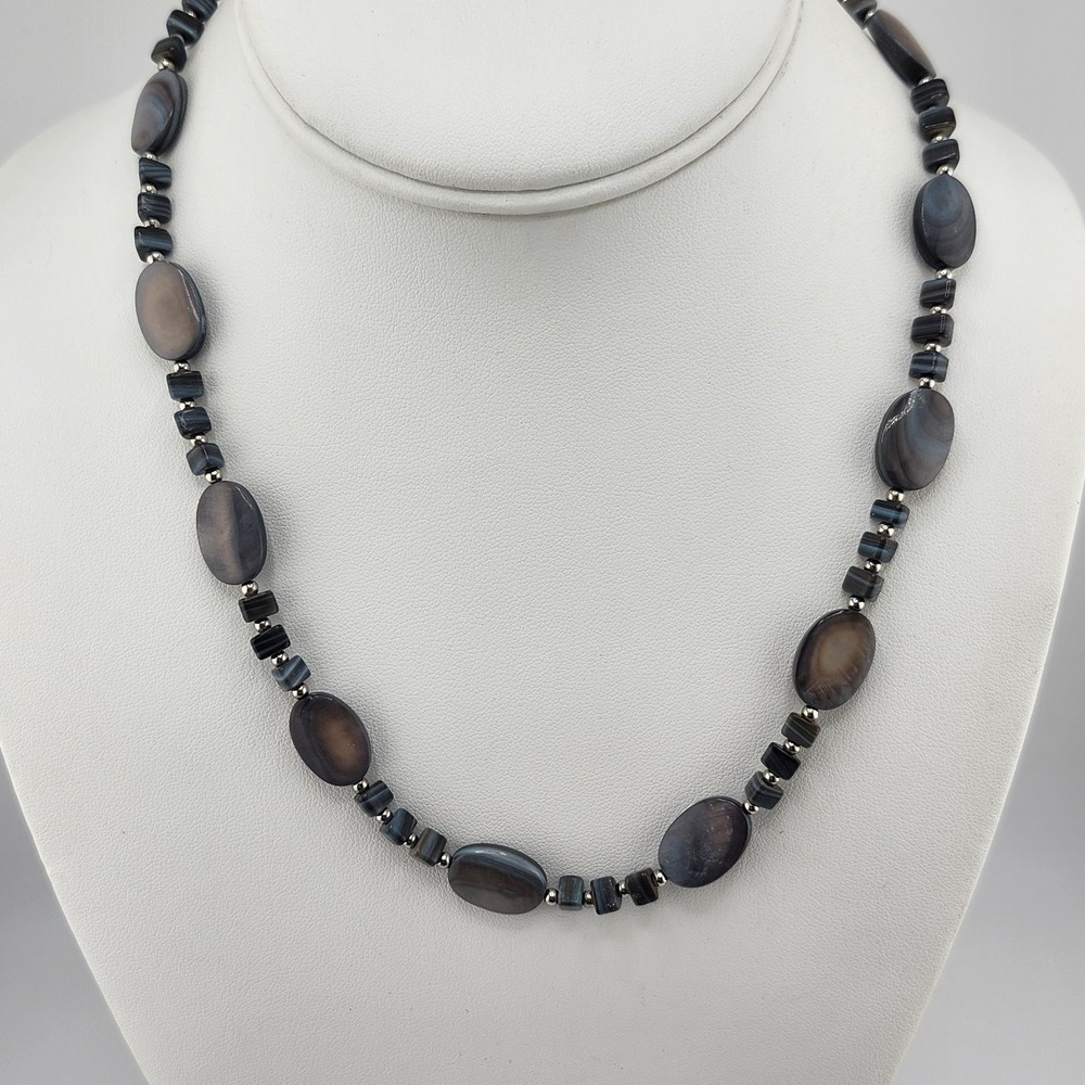 Chaps Dyed‎ Shell Necklace